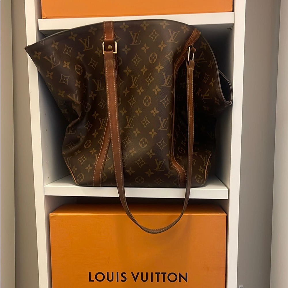 Louis Vuitton Monogram Tote Bag